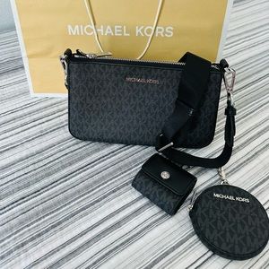 Michael Kors - Jet Set Crossbody Bag